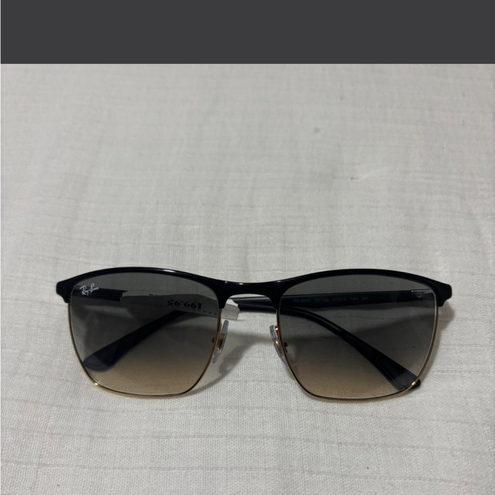Ray-Ban Black and Gold Sunglasses (Men’s)SOLD